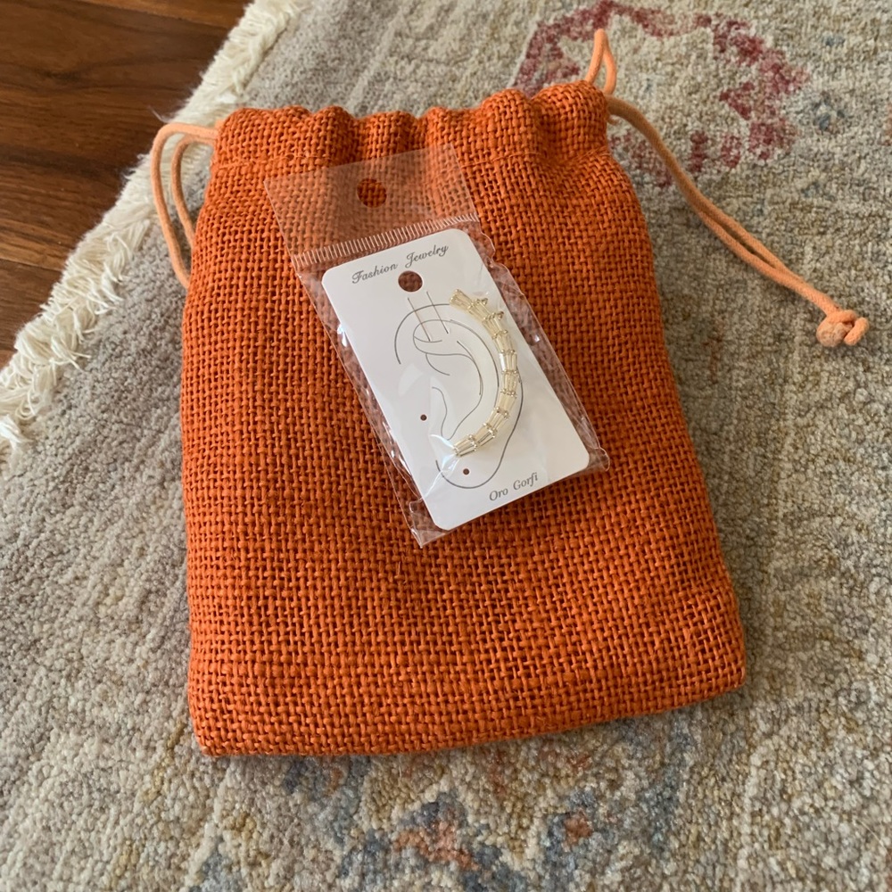 Ear Clip Earing: Gold